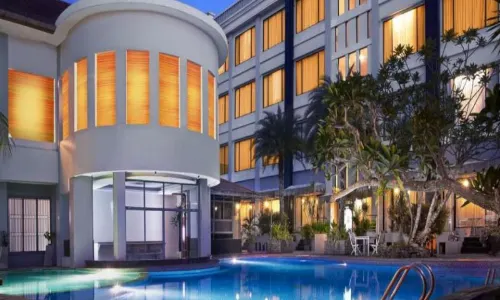 Rattan Inn Hotel Powered by Archipelago