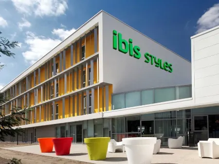 Ibis Budget Nantes Reze Aeroport Отели в г. Ле Сореньер