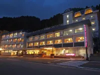 Hotel New Century Hotels in Fujikawaguchiko