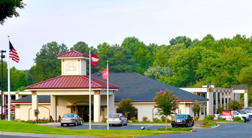 Red Roof Inn & Suites Commerce - Athens