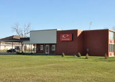 Airport Inn Flint Отели рядом с достопримечательностью «Phi Delta Theta Fraternity»