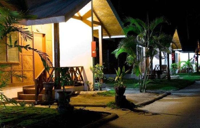 Dolores Tropicana Resort