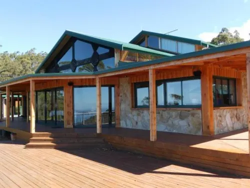 Woodbridge Hill Hideaway Hotels in Woodbridge