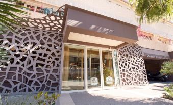 Best Western Plus Cannes Riviera  Spa
