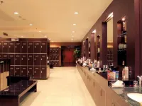 Grand Elite Hotel Pekanbaru - С тренажерным залом
