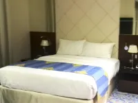 فندق رافيز سنتر بوينت Hotels near برجمان مول