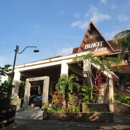 Bukit Daun Hotel and Resort