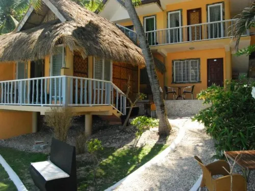 Oslob Seafari Resort فنادق في سامبون