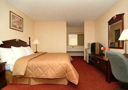 Quality Inn & Suites Clarksville