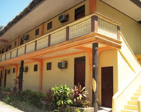 Vitton Resort Hotels in Donsol