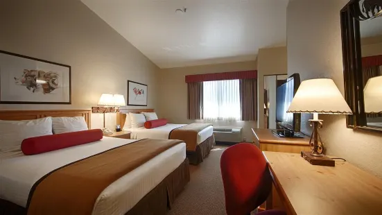 Best Western Golden Spike Inn  Suites