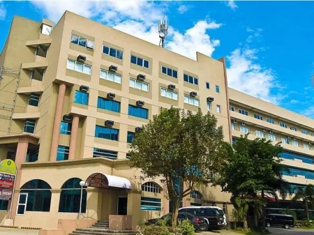 El Cielito Inn - Sta. Rosa Отели рядом с достопримечательностью «Carmona United Methodist Church»