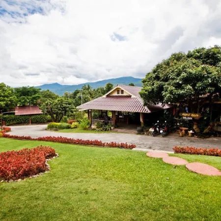 Touch Star Resort - Doi Inthanon