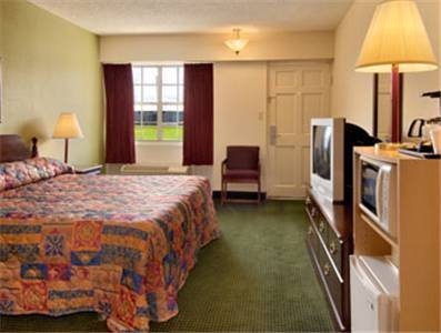 River Valley Inn & Suites