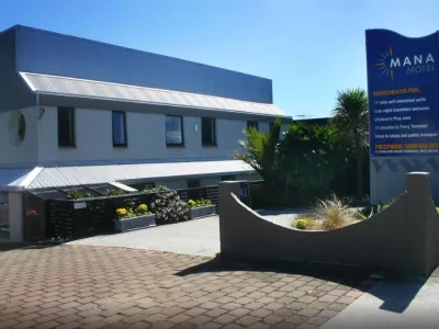 AAA Mana Motel Hotels near Royal New Zealand Police College