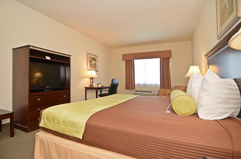 Best Western La Grange Inn & Suites