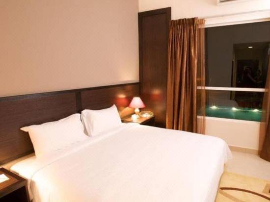 Cherengin Hills Convention Spa Resort Hotel Berbintang 3 Di Kampung Janda Baik