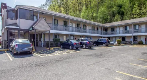 Americas Best Value Inn Torrington, CT Hotels in Cornwall