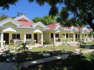 Malapascua Garden Resort