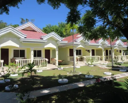 馬拉帕斯卡花園度假村酒店 達安班塔延酒店