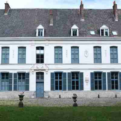 Château Hôtel de Warenghien Hotel Exterior