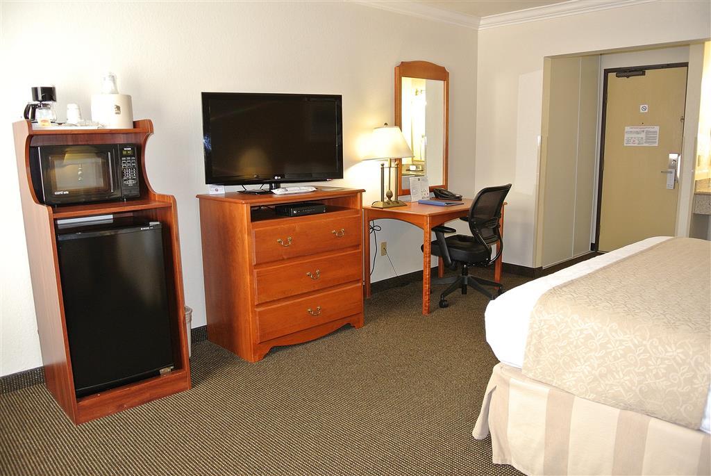 Best Western Town & Country Lodge