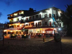 Peacock Beach Hotel Unawatuna