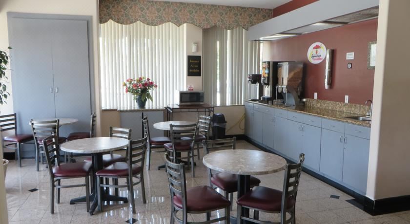 슈퍼 8 바이 윈덤 할리우드 LA 에어리어 모텔 외관 사진