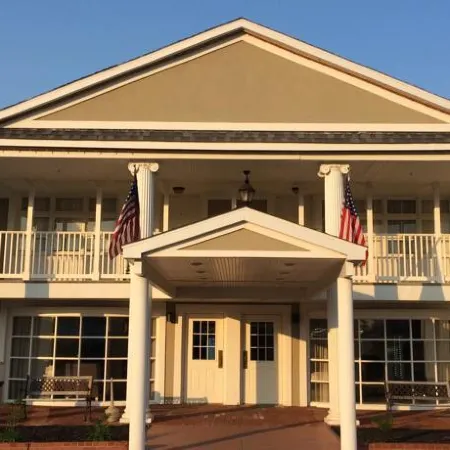 Baymont by Wyndham St. Ignace Lakefront