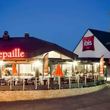 Ibis Budget Senlis
