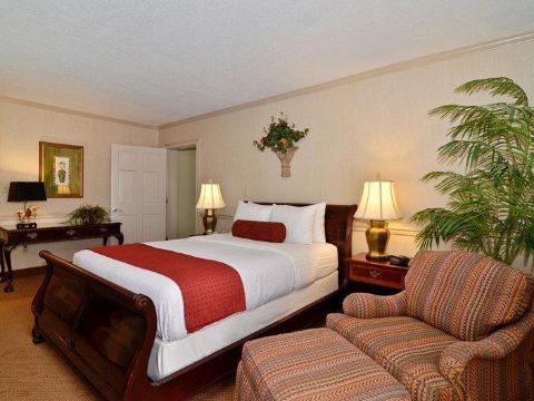 Best Western Plus Morristown Conference Center Hotel