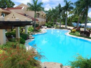 Vista Mar Beach Resort & Country Club Cebu