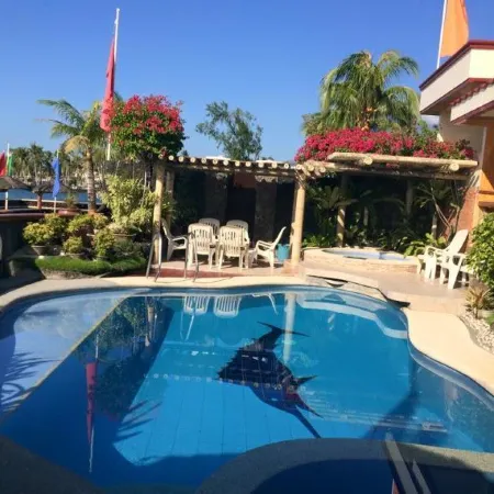 Costa Palmera Resort
