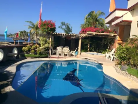 Costa Palmera Resort