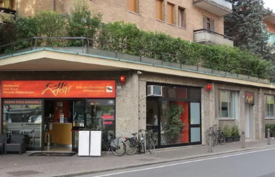 德格里藝術家民宿