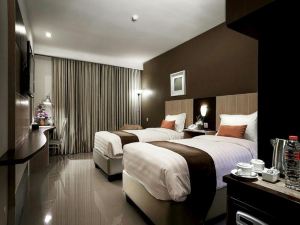 De Laxston Hotel Jogja by Azana