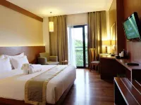 Oak Tree Emerald Hotel & Conventions Semarang