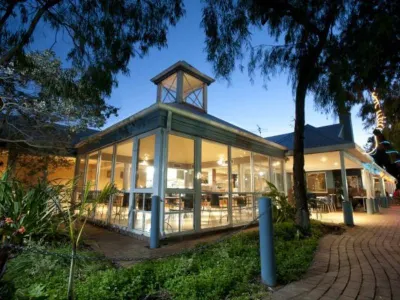 Broadwater Resort WA Tourism Awards 2024 Gold Winner Hôtels à : Broadwater