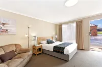 Waves Motel and Apartments Hotels in Warrnambool