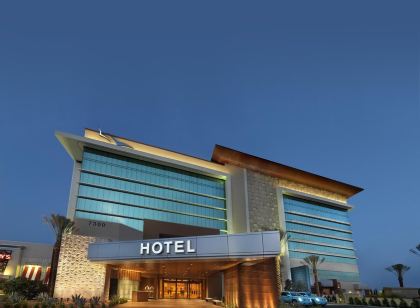 The 10 best hotels near Las Vegas Premium Outlet in Las Vegas