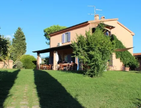 Agriturismo Pian dei Pini - Housity