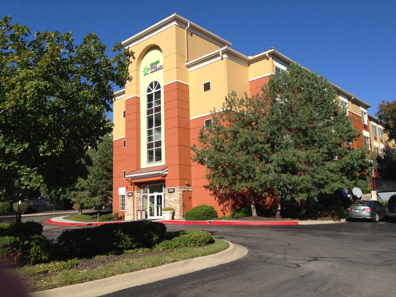 Extended Stay America Suites - Kansas City - Country Club Plaza