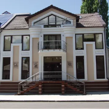 Hotel Olsi Отели рядом с достопримечательностью «Триумфальная Арка»