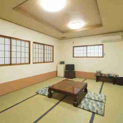 Shirahamaso(Fukui) Rooms