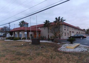 Quality Inn & Suites Del Rio