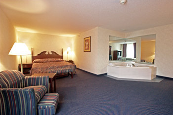 Countryside Inn and Suites