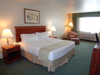 Country Inn & Suites by Radisson, Sidney, NE