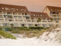 海豚海灘自助公寓酒店