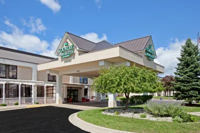 Quality Inn & Suites Hotels near Nexteer Automotive Plant 5