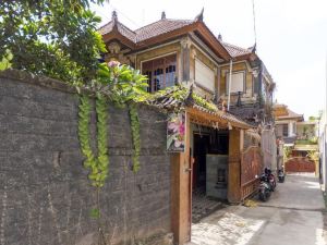 Ume Sita Villa and Homestay